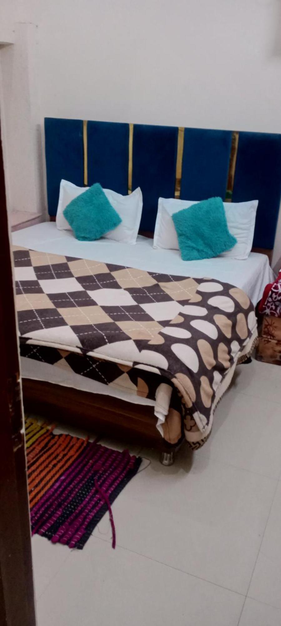 Arora Guest House Amritsar Esterno foto